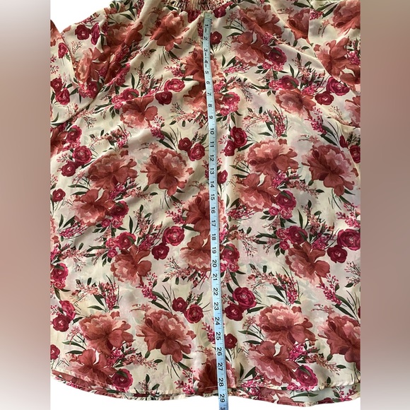 NWOT Torrid Shiffon Smocked Mock Neck Floral Pink Sheer Blouse  Size 4 - Picture 9 of 13